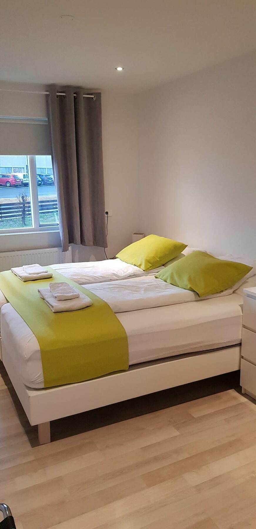 Apotek Guesthouse Хофн Экстерьер фото