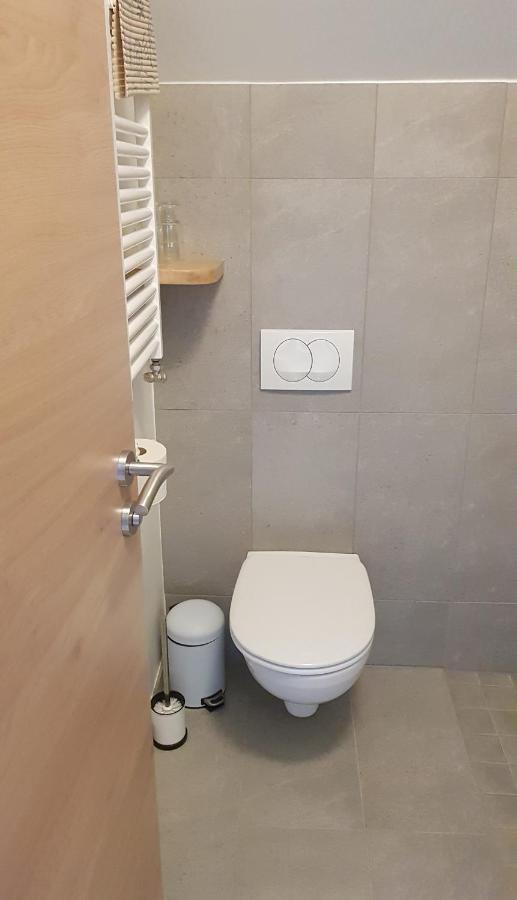 Apotek Guesthouse Хофн Экстерьер фото
